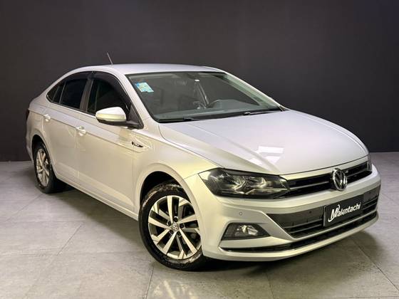 VOLKSWAGEN VIRTUS 1.0 200 TSI HIGHLINE AUTOMÁTICO